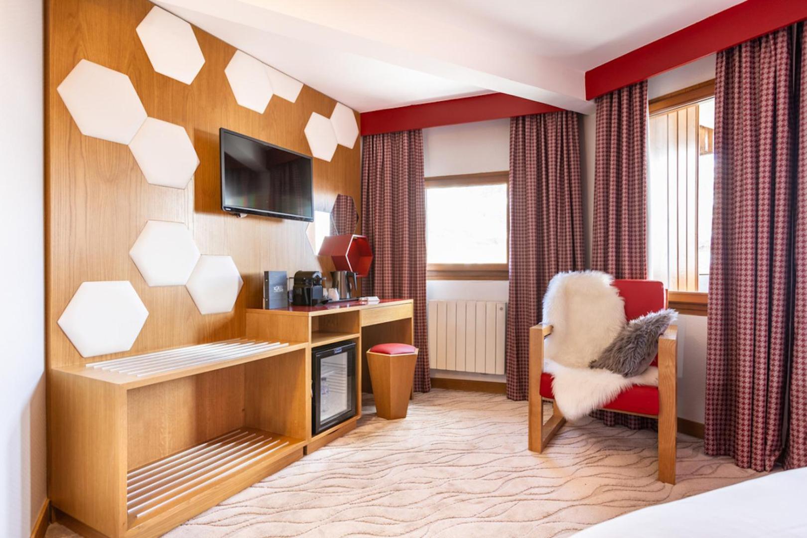 โรงแรมรอยัล อูร์ บล็อง Alpe d'Huez ภายนอก รูปภาพ